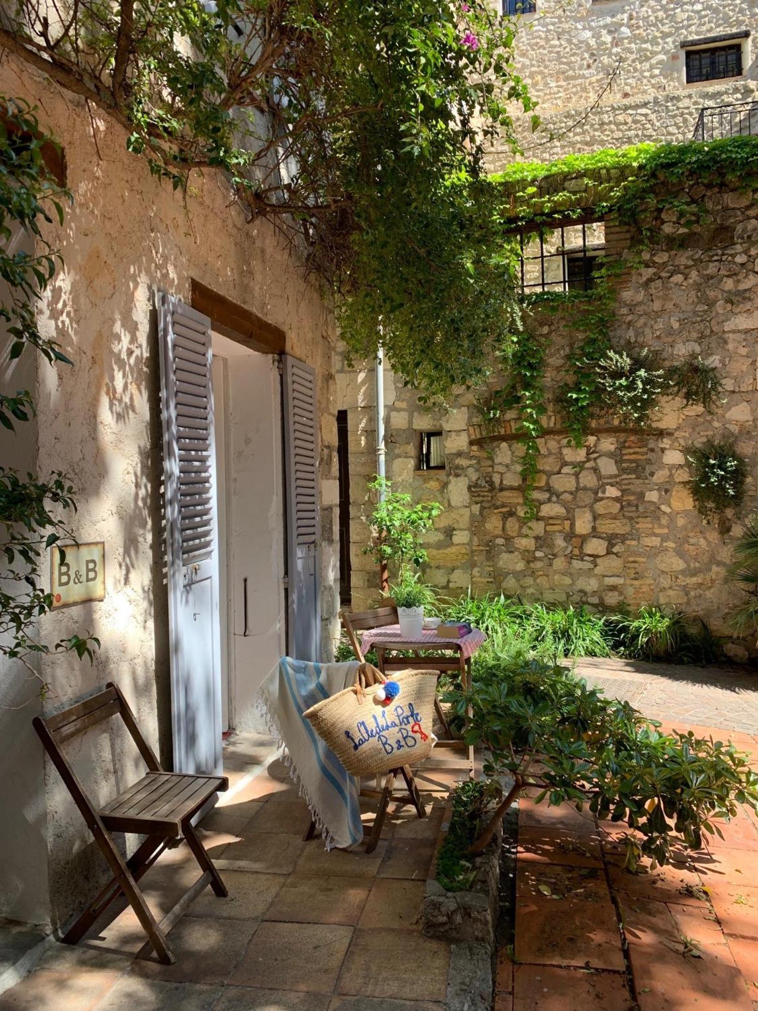 La Clé de la Porte B&B Antibes Exterior foto