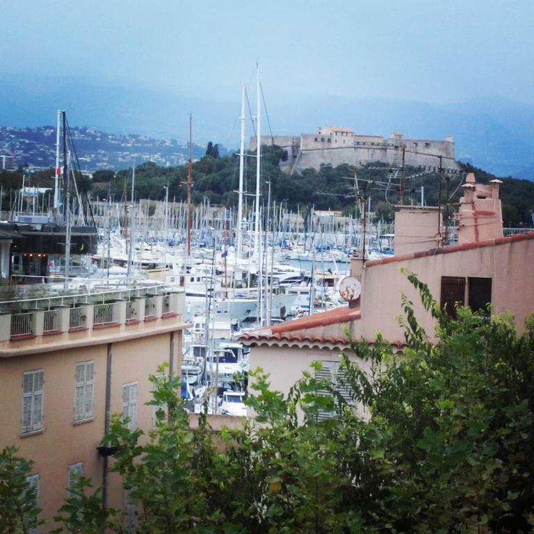 La Clé de la Porte B&B Antibes Exterior foto